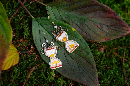 Boucles "Sabliers brodées"