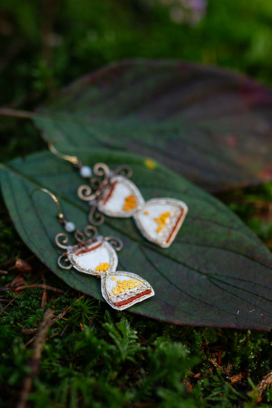 Boucles "Sabliers brodées"