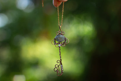 Collier "Clé du domaine de la clef"